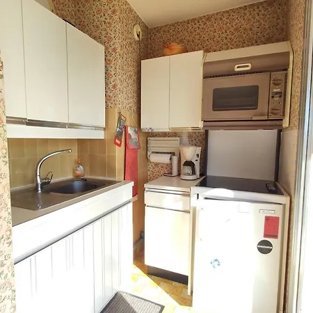 Studio Pour 4 Avec Terrasse Ensoleillee, Parking Privatif, A 250m Des Plages A - Fr-1-252-153 Apartment Antibes