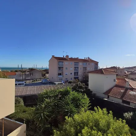 Apartment Studio Pour 4 Avec Terrasse Ensoleillee, Parking Privatif, A 250m Des Plages A - Fr-1-252-153 Antibes